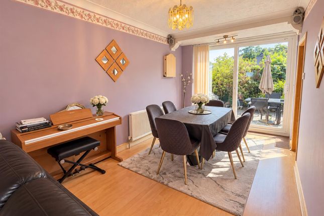 89, Coolgardie Avenue, London photo 4