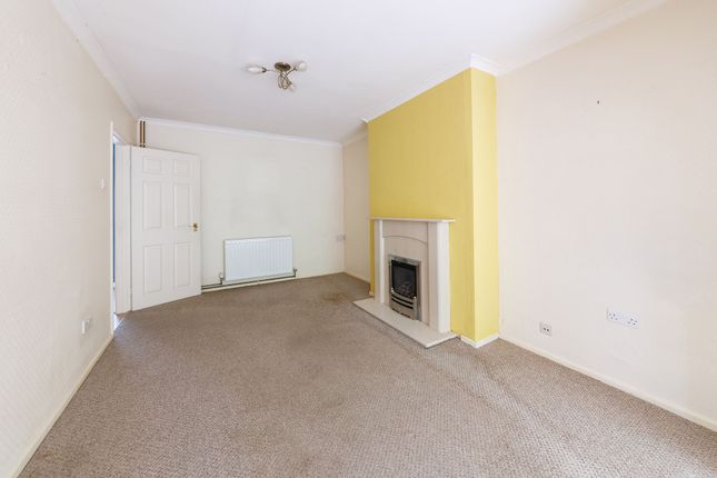 27 Green Close, Didcot photo 2