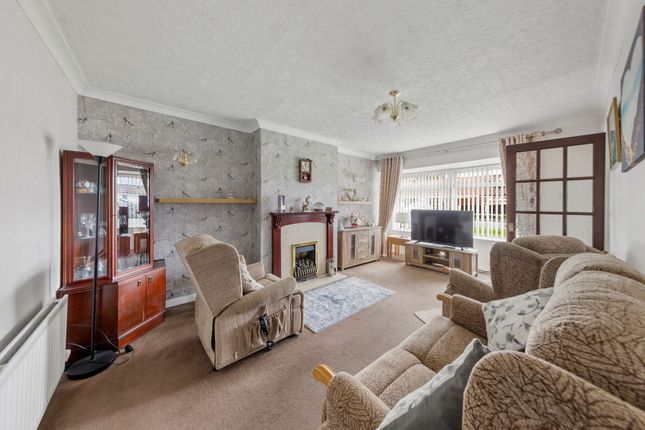 18 Winfrith Road, Warrington photo 2