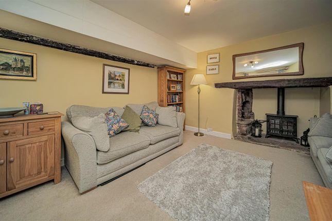 April Cottage, 139, Old Road, Beanacre photo 4