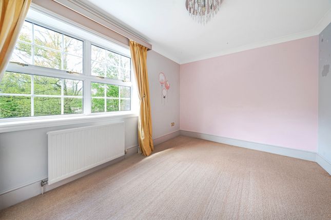 Terraced house to rent in London Road, Sunninghill, Ascot