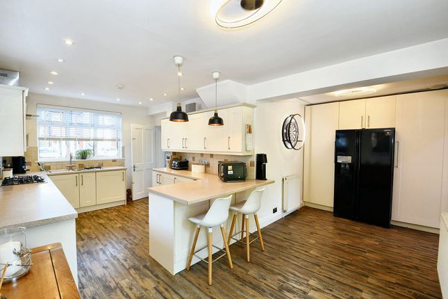 2 Leamington Road, Manchester photo 4