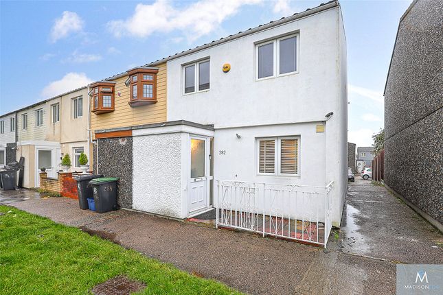 End terrace house for sale in Limes Avenue, Chigwell, Essex