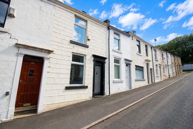3-bed terraced on 27, Hope Street, Darwen, £62,500
