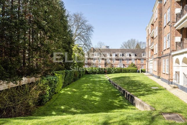 Thumbnail Flat for sale in West Heath Court, Golders Green