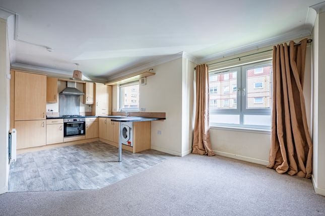 Flat 1/1, 61 Hillfoot Street, Dennistoun, Glasgow photo 3