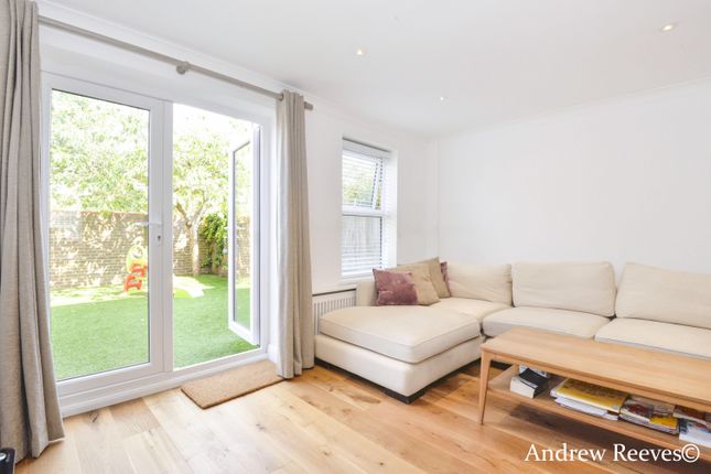 52, Richmond photo 2