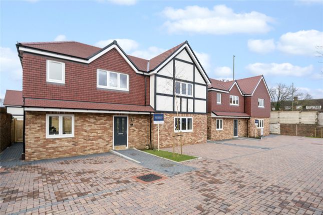 Plot 5, 4a, Manor Road South, Surrey photo 2