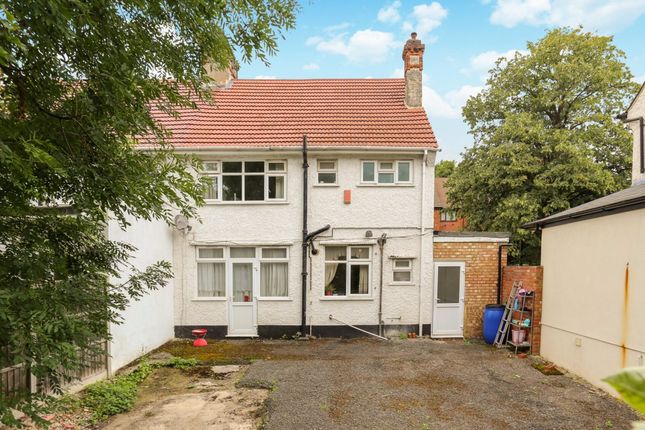 2, Brook Avenue, Wembley photo 2