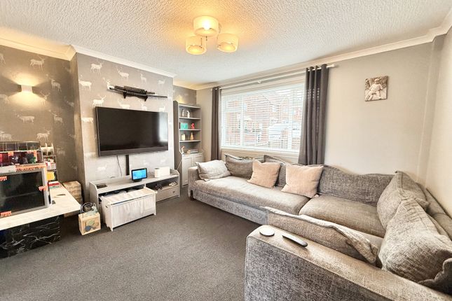 20, Windsor Drive, Sunderland photo 4