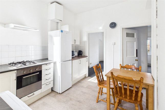 11a Drewstead Road photo 2