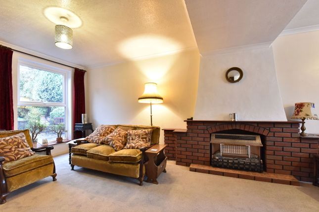 85, Oak Street, Kingswinford photo 4