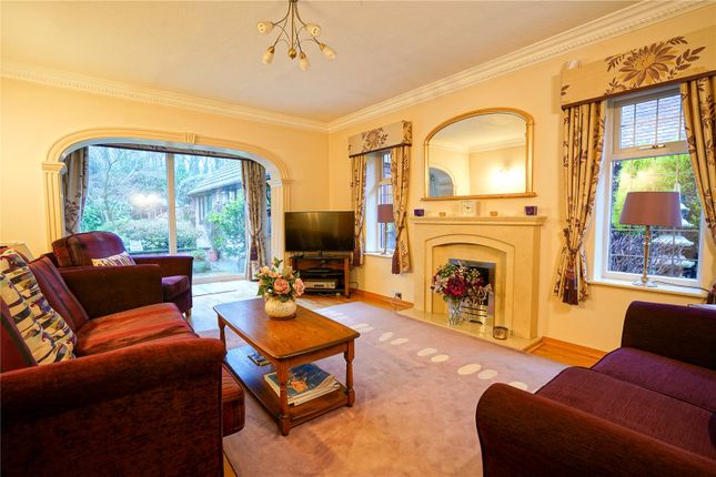44, Wood Lane, Rotherham photo 3
