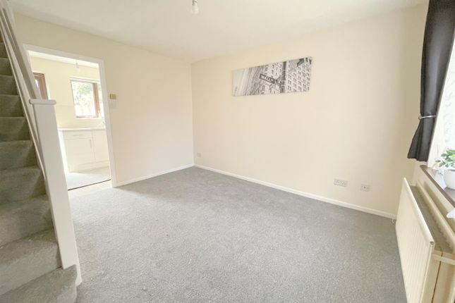 2, Bosworth Close, Milton Keynes photo 3