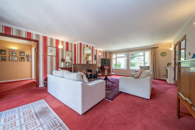 6, Woodland Rise, Studham photo 4