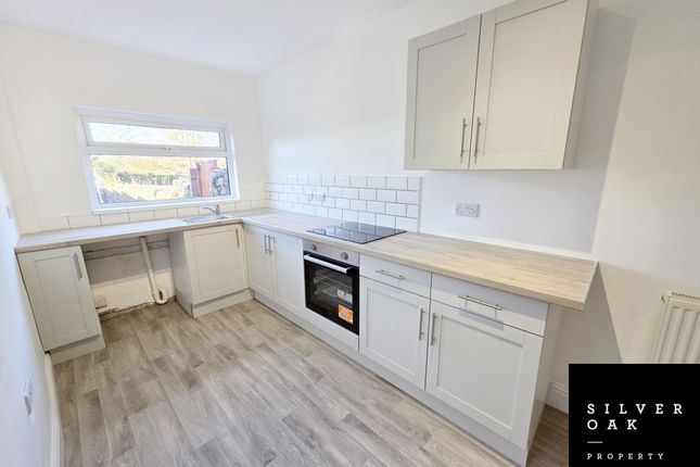 29 Clifton Terrace, Llanelli photo 2