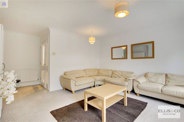 11, Edison Drive, Wembley photo 2