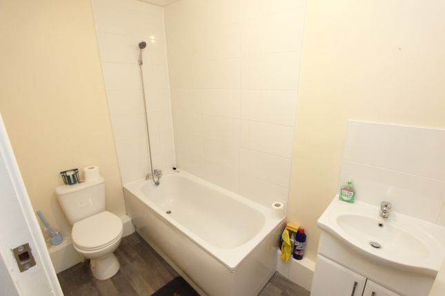 End terrace house for sale in Overton Road, Abbey Wood, London