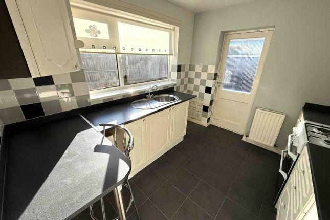 33 Sherburn Crescent, Scunthorpe photo 3