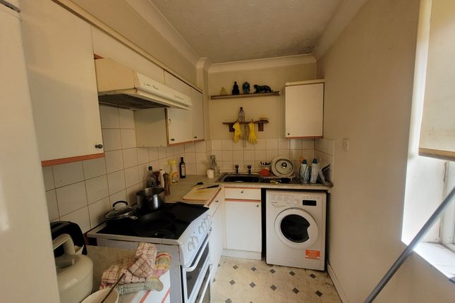 2, Victoria Court, Admiral Place, Birmingham photo 3