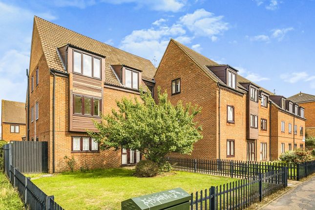 Thumbnail Property for sale in Ashley Court, Hatfield