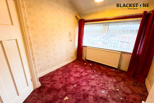233, Longford Rd W, Stockport,, Manchester photo 2