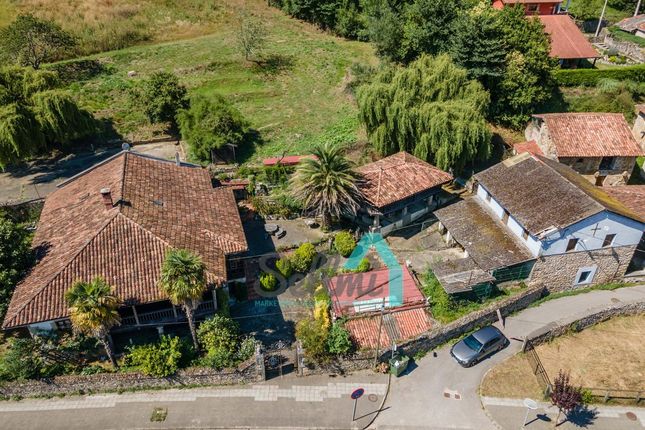 Villa for sale in Lugar Las Rozas 33559, Las Rozas, Asturias