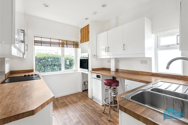 Thumbnail Bungalow to rent in Bittacy Rise, Mill Hill, London