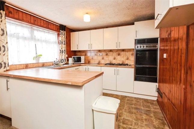 11, Riley Drive, West Midlands photo 3