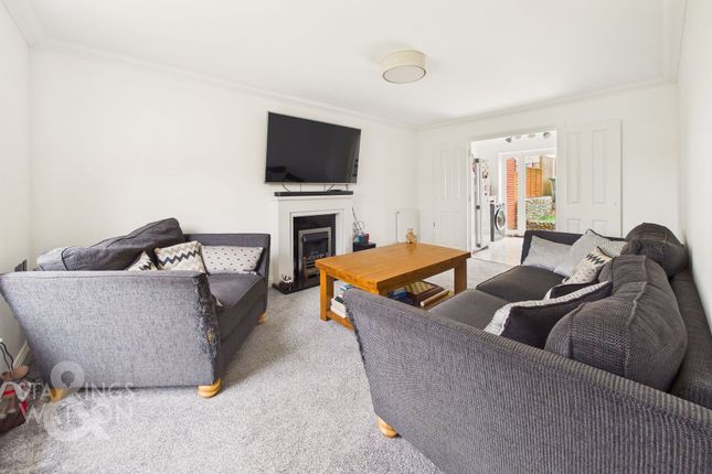 49 Kevill Davis Drive, Norwich photo 2