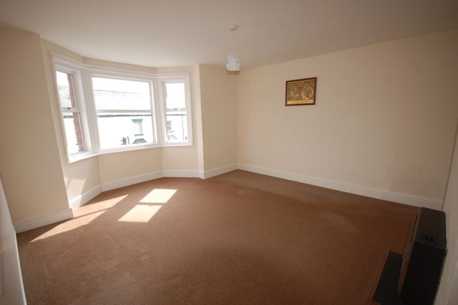 Maisonette to rent in Church Street, Sidford, Sidmouth