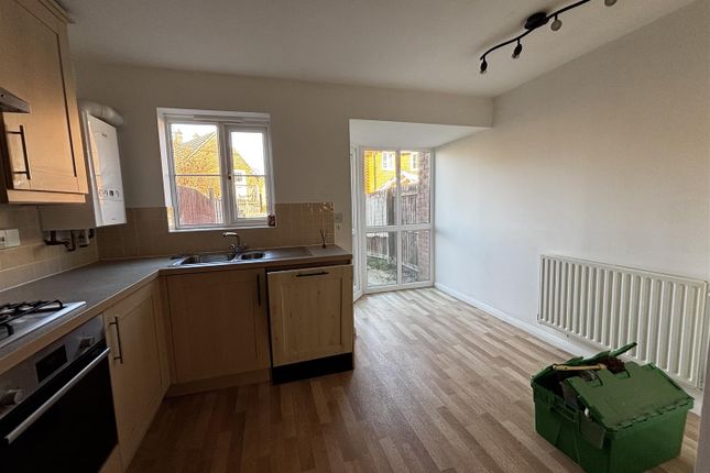 7, Camomile Close, Downham Market photo 4