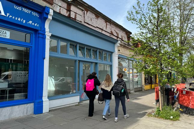 Thumbnail Restaurant/cafe to let in Holloway Road, London