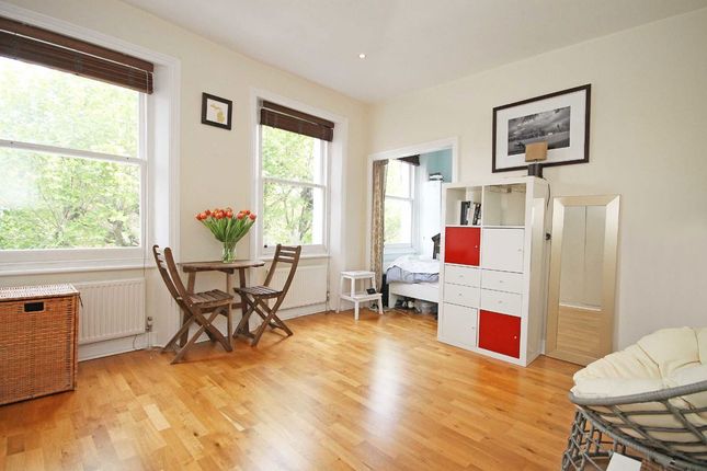 Flat 6, 43, Philbeach Gardens, London photo 2