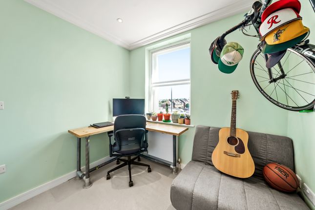 Flat for sale in Winchester House, 272 Balham High Road, Balham