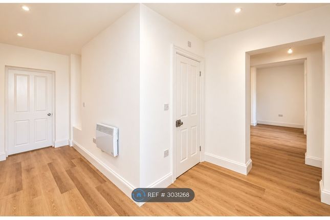 38, Boroughgate, Otley, LS21 photo 4