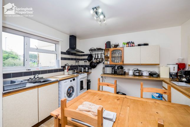 57, Grenville Gardens, Camborne photo 4