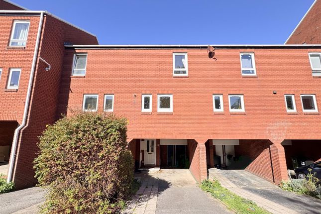 3-bed house on 6, Jephson Close, Eastbourne, £365,000