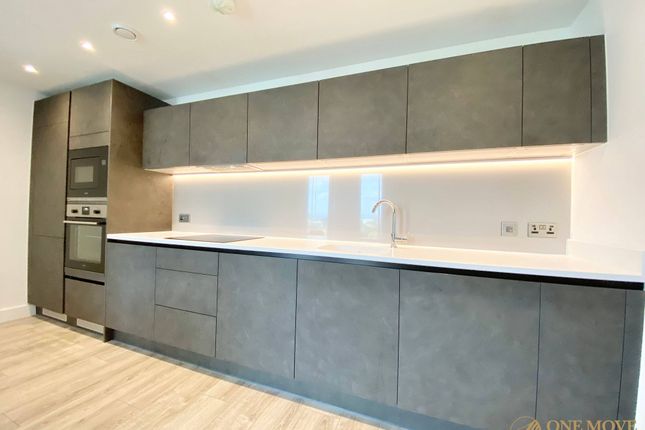 Flat 809, Blade Tower, Manchester photo 2