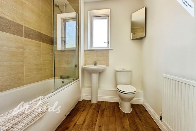 Flat 4, 13, Malpass Drive, West Malling photo 4
