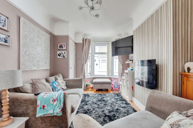 2, Craigside Avenue, Merseyside photo 2
