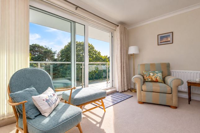 Flat 54, Viewpoint, 9, Sandbourne Road, Dorset photo 4