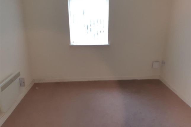 Apartment 3, The Victory, 165, Union Street, OLDHAM photo 5