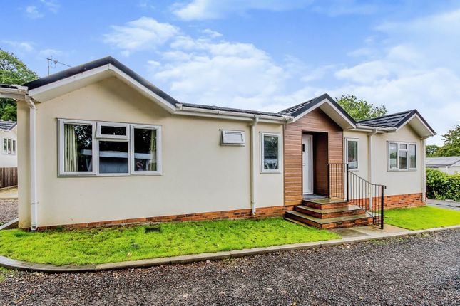 Thumbnail Lodge for sale in Westgate Park, Sleaford