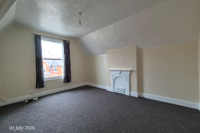 F4 AT 64, Greenfield Road , Colwyn Bay photo 5