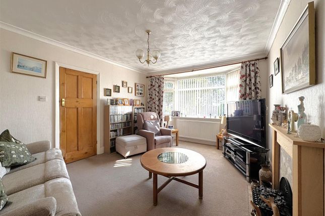 58, Ullswater Crescent, Weymouth photo 2