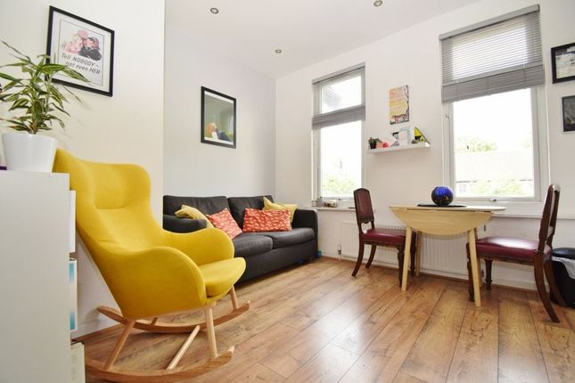 1-bed flat on 37,Flat C, Butler Avenue, West Harrow, £209,950