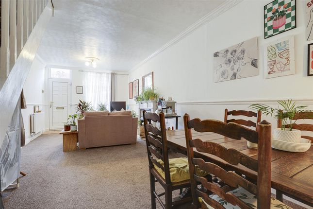 12 Hardstaff Road, Nottingham photo 2