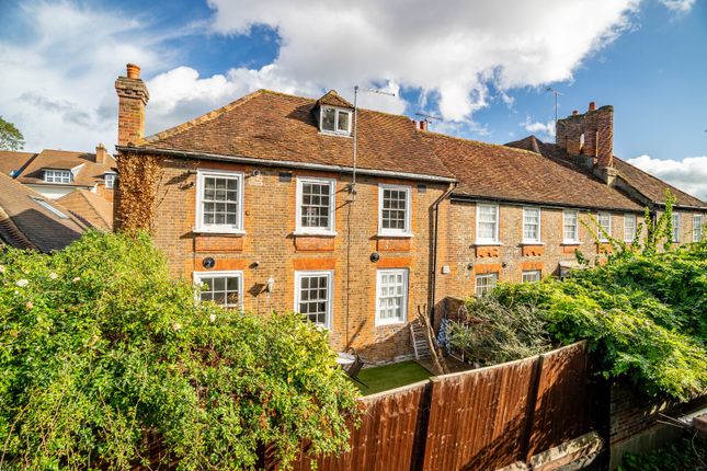 Flat for sale in High Street, Harpenden, Hertfordshire