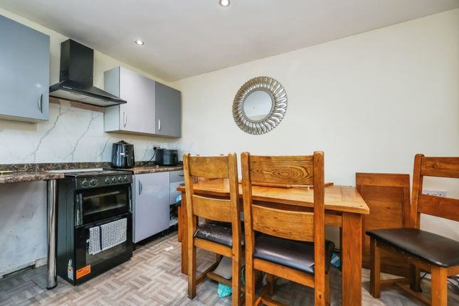 8, Prestwick Close, Nottingham photo 4